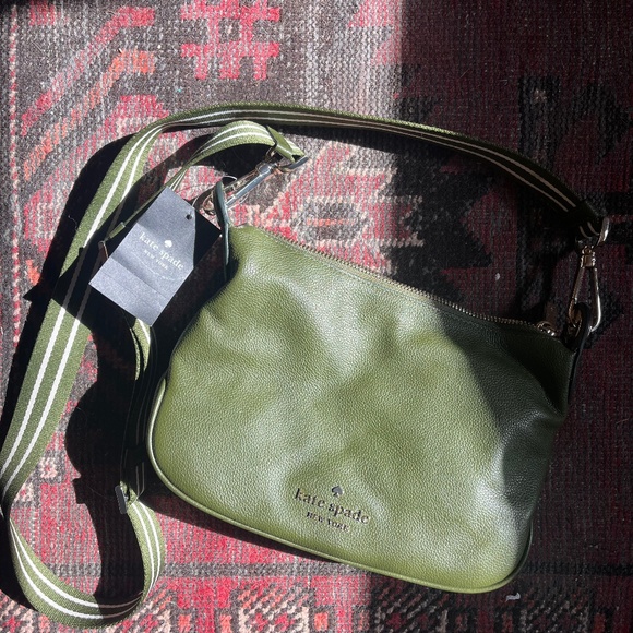 NWT Kate Spade Small Rosie Crossbody - Picture 1 of 5